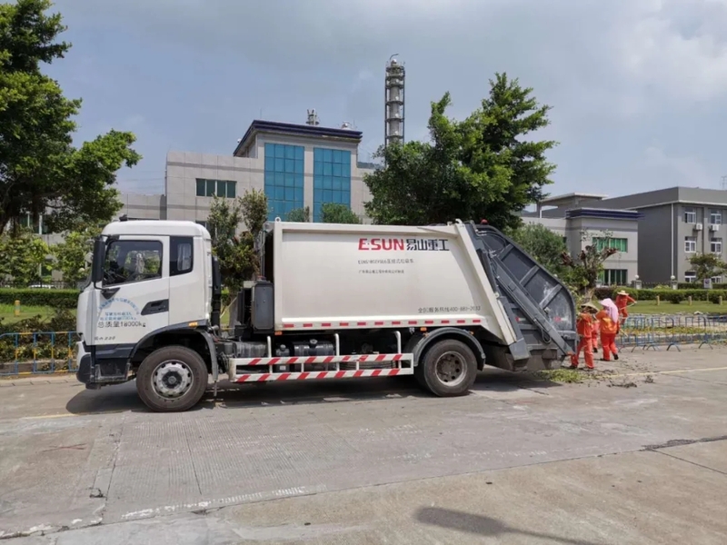 垃圾压缩车租赁